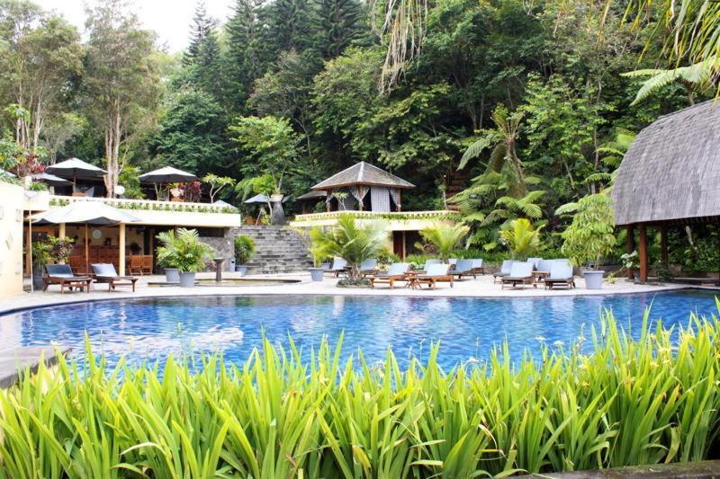 Sangria Resort And Spa Лембанг Экстерьер фото
